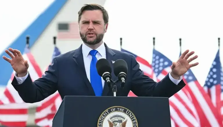 Vance takes aim at soft-on-crime Dems as GOP faces uphill midterm battle: ‘Lost their minds’